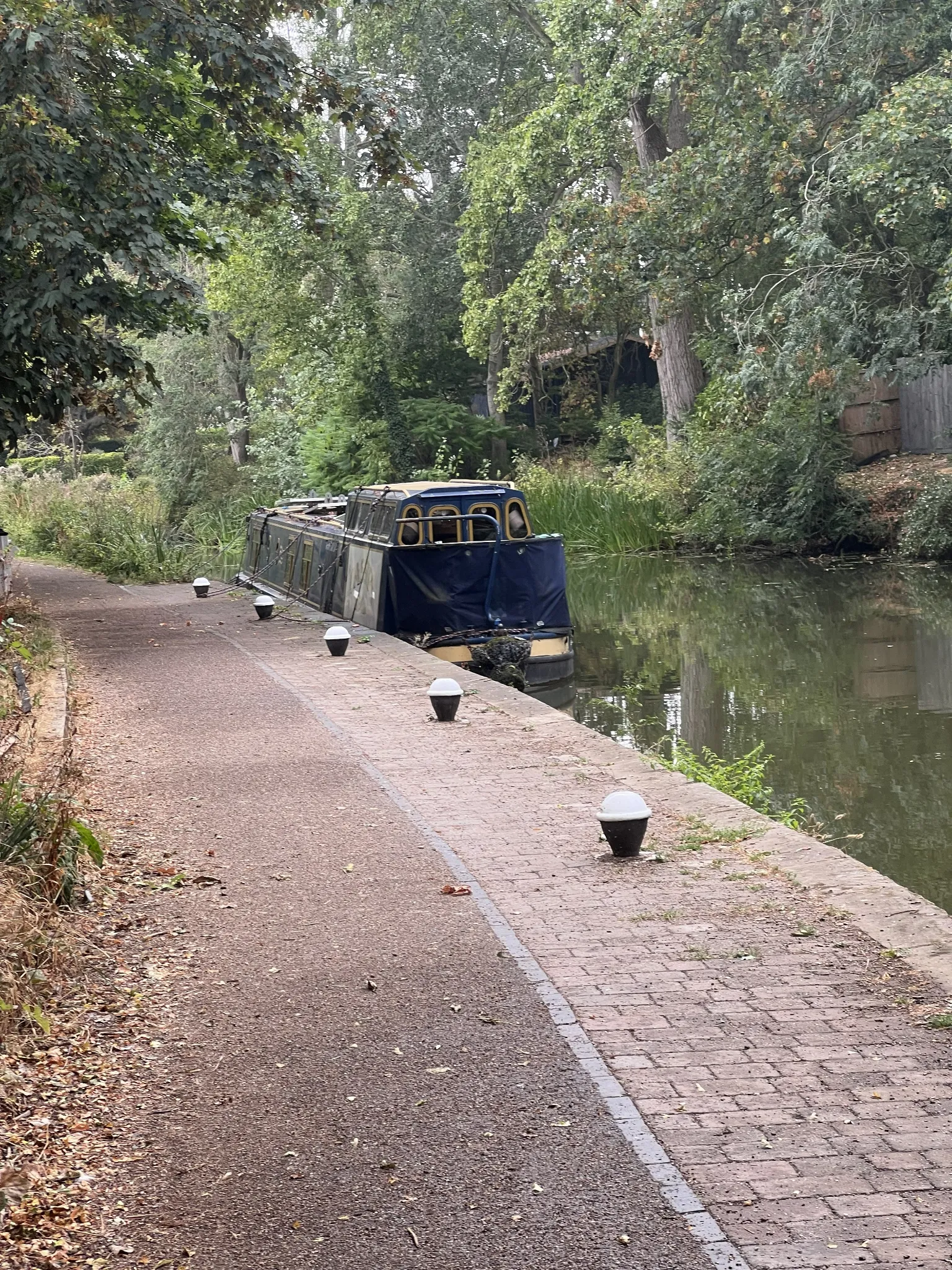 canalboat-1787760484288.webp