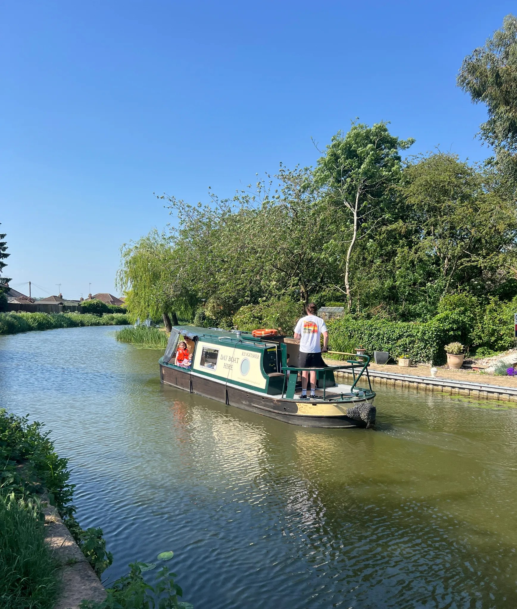 dayboat1.webp